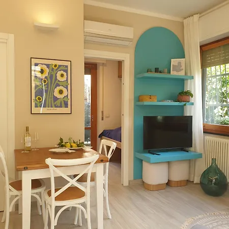 דירה Marty&olly Luxury Garden מונטרוסו אל מארה